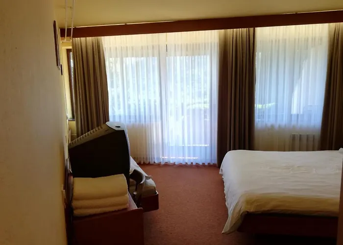 Trojane, Inspiration Of The Green Retreat